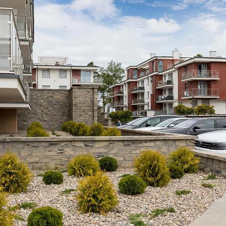 アパート Porto Santa Rewales レバル