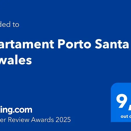 Porto Santa Rewales アパート レバル